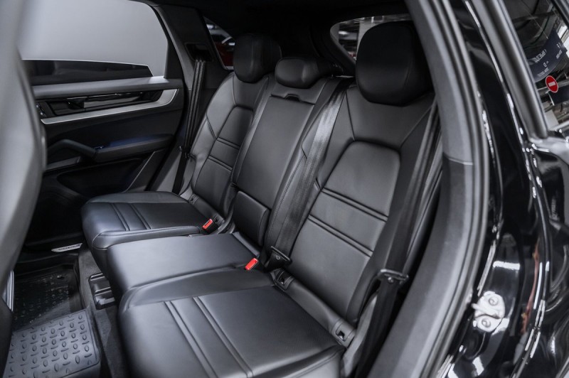 Porsche Cayenne Базовая 2024
