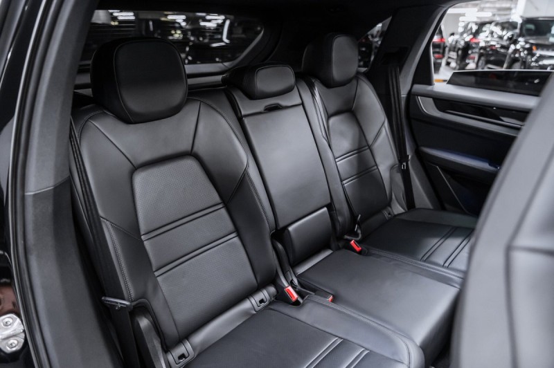 Porsche Cayenne Базовая 2024