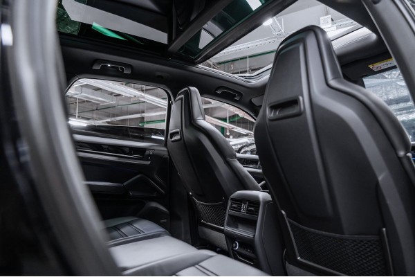 Porsche Cayenne Базовая 2024