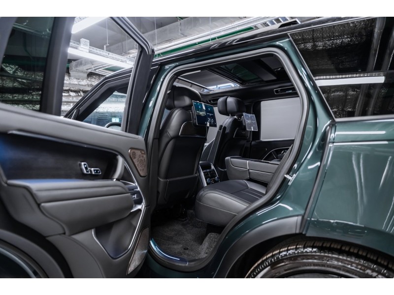Land Rover Range Rover Autobiography 2025