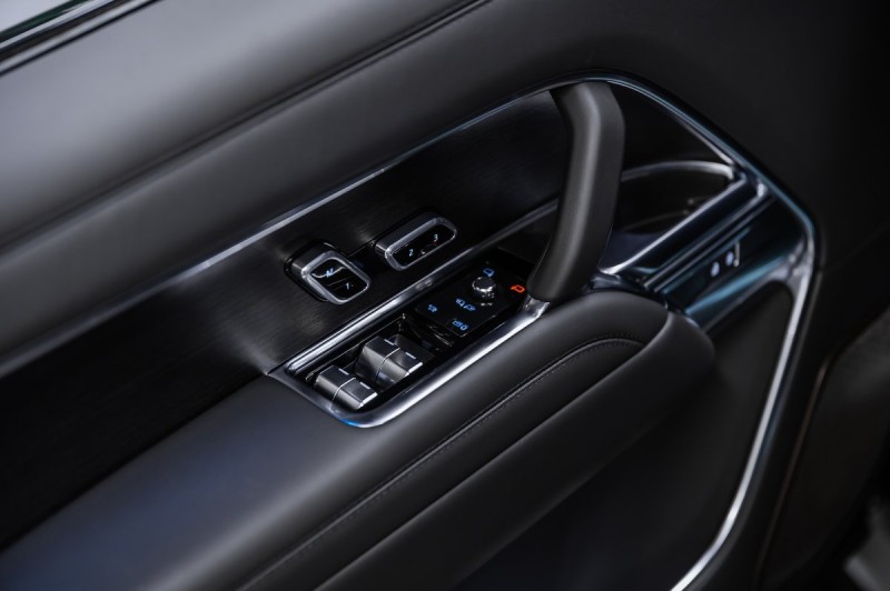 Land Rover Range Rover Autobiography 2025