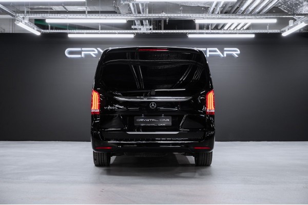 Mercedes-Benz V-Класс Premium 2023