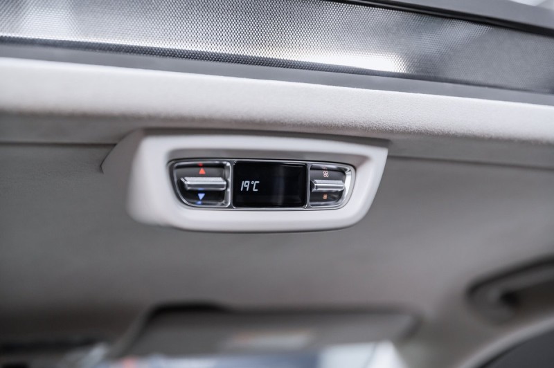 Mercedes-Benz V-Класс Premium 2023