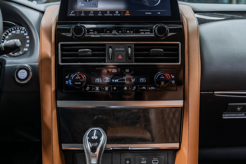 Infiniti QX80 Luxe Sensory ProACTIVE (7-местный) 2022