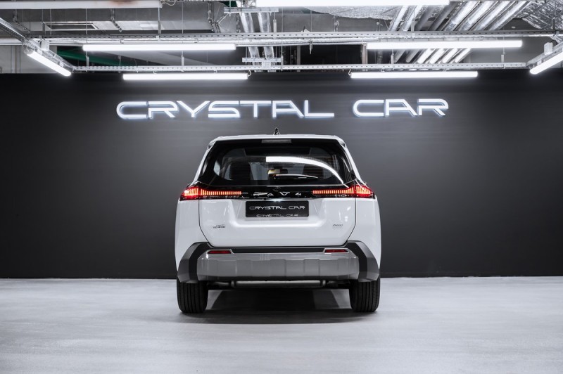 Toyota RAV4 Luxury 2026
