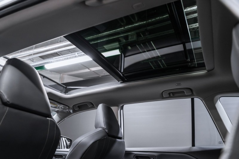 Toyota RAV4 Luxury 2026