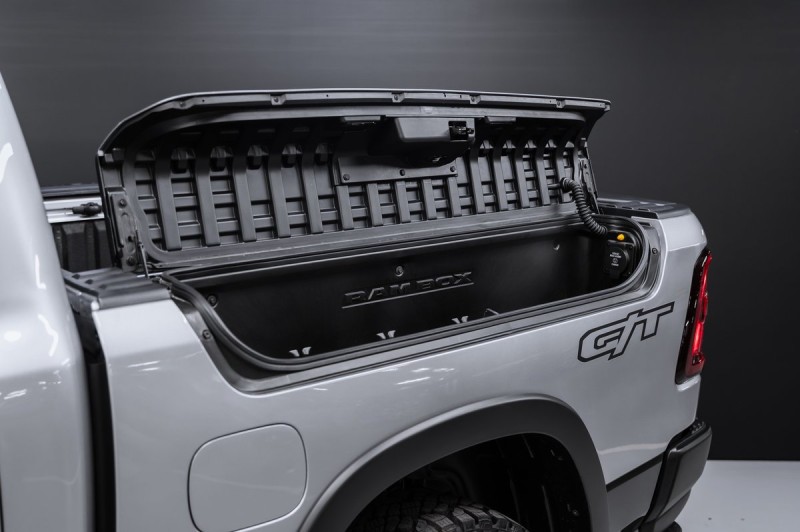 RAM 1500 Rebel 2025