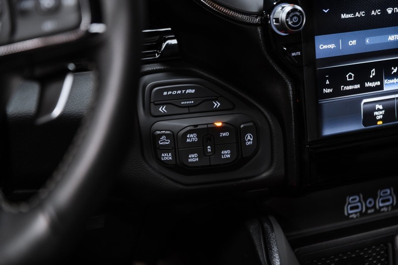 RAM 1500 Rebel 2025