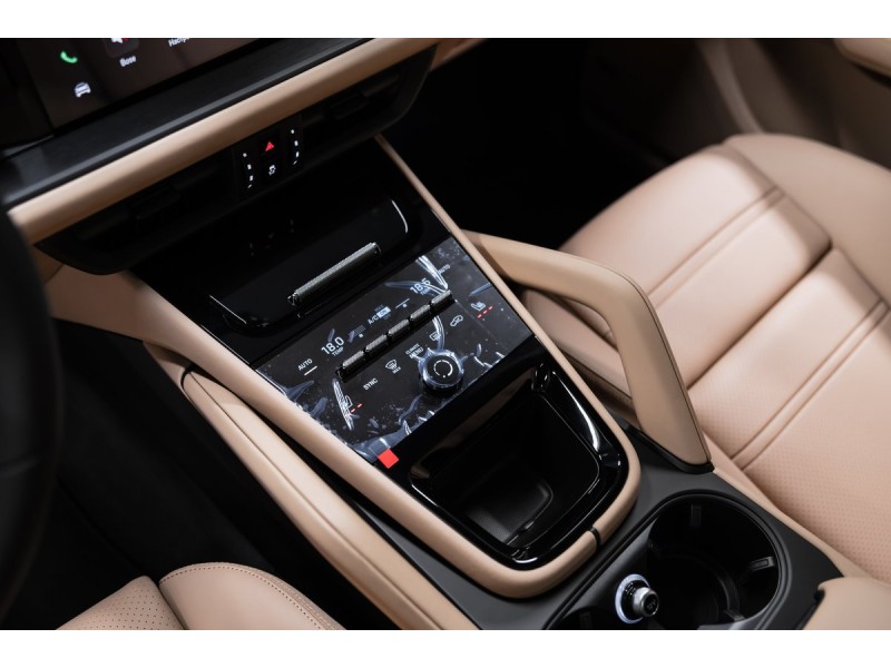 Porsche Cayenne Coupé 2025