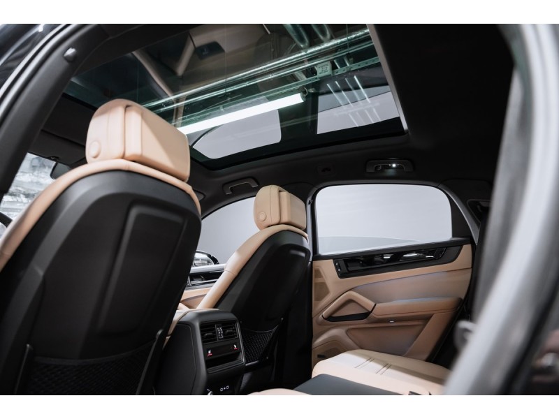 Porsche Cayenne Coupé 2025