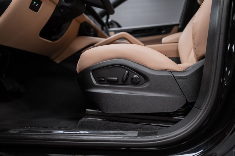 Porsche Cayenne Coupé 2025