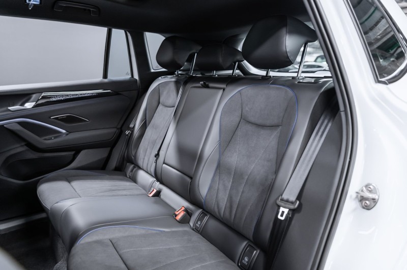 Volkswagen Tiguan R-Line Premium 2026
