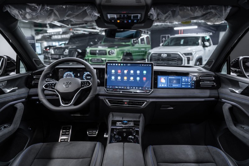 Volkswagen Tiguan R-Line Smart Leadership 2026