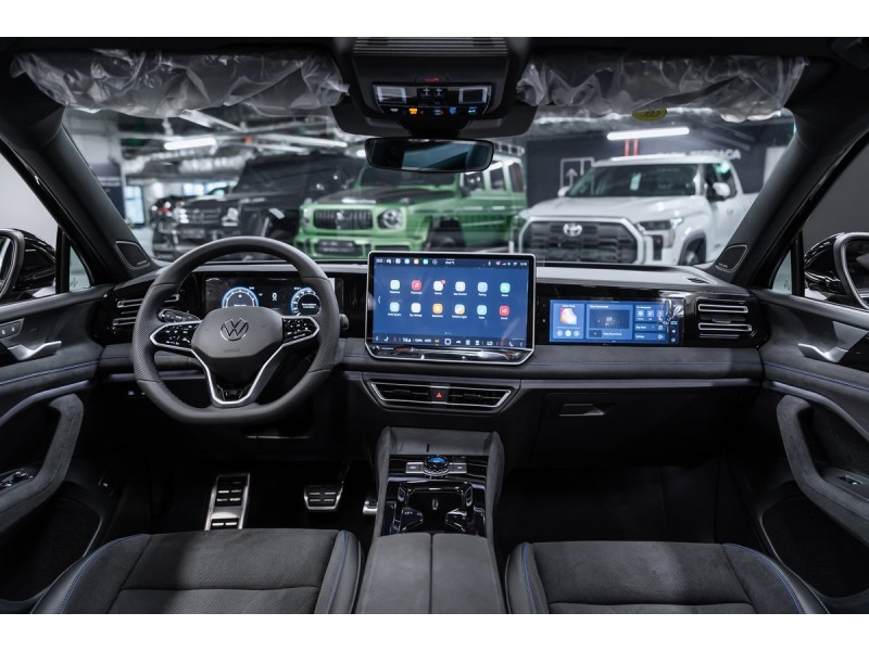Volkswagen Tiguan R-Line Smart Leadership 2026