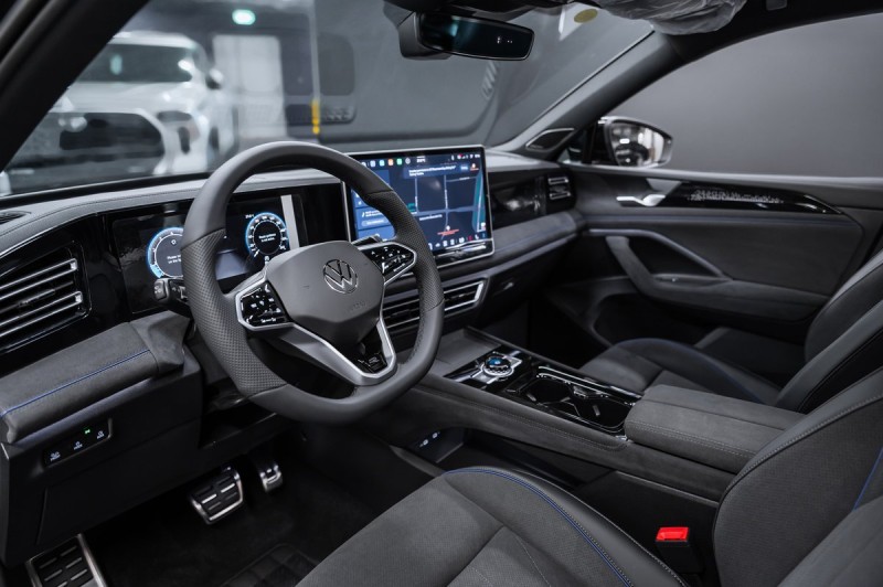 Volkswagen Tiguan R-Line Smart Leadership 2026