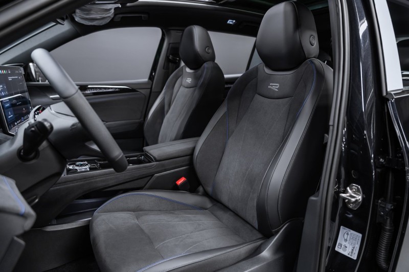 Volkswagen Tiguan R-Line Smart Leadership 2026