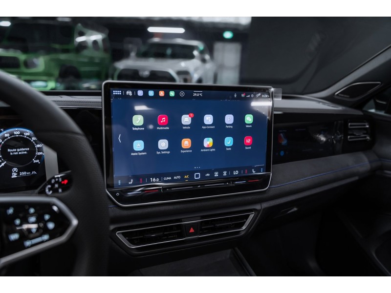 Volkswagen Tiguan R-Line Smart Leadership 2026