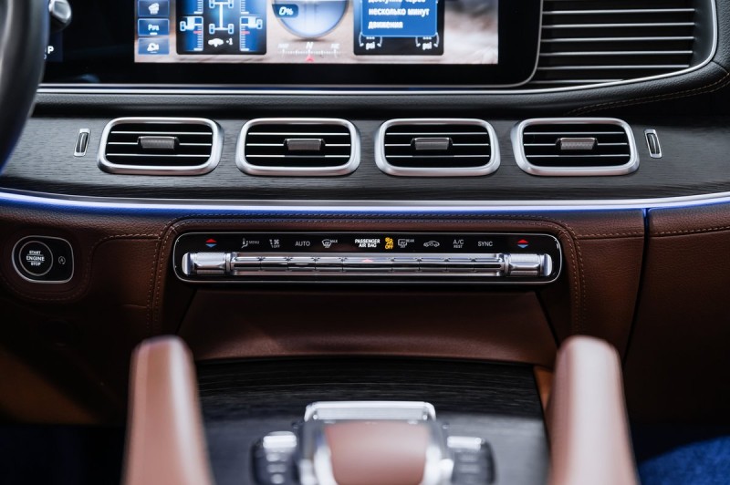 Mercedes-Benz GLE 300 d 4MATIC Premium 2025