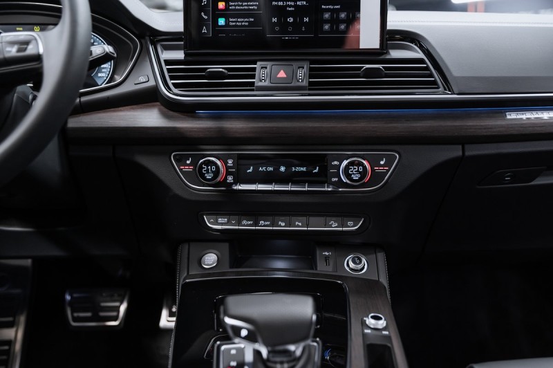 Audi Q5 45 TFSI quattro Luxury Dynamic 2025