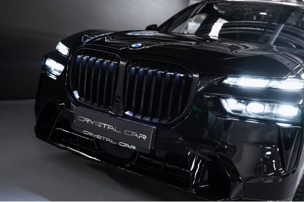 BMW X7  2025