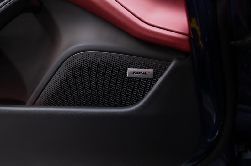 Porsche Taycan 4S 2024