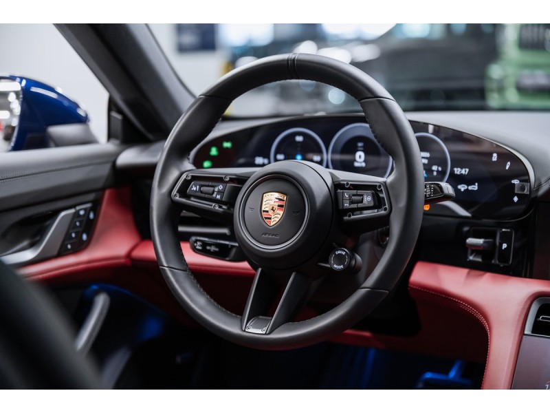 Porsche Taycan 4S 2024