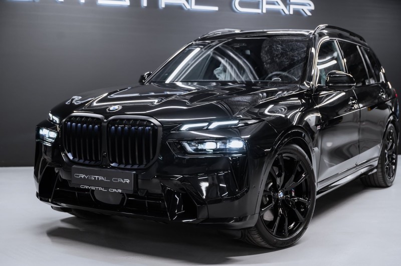 BMW X7 xDrive40d M Sport Pro 2025
