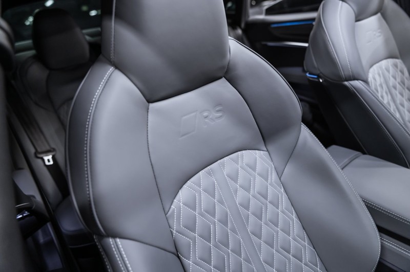 Audi A7 45 TFSI quattro S-line Farsighted 2025
