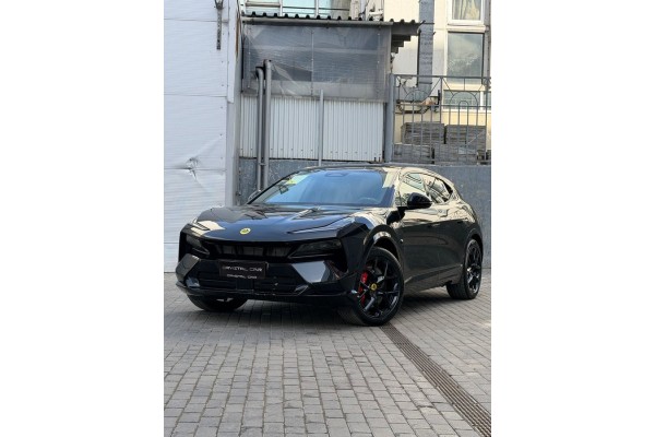 Lotus Eletre R+ 2026