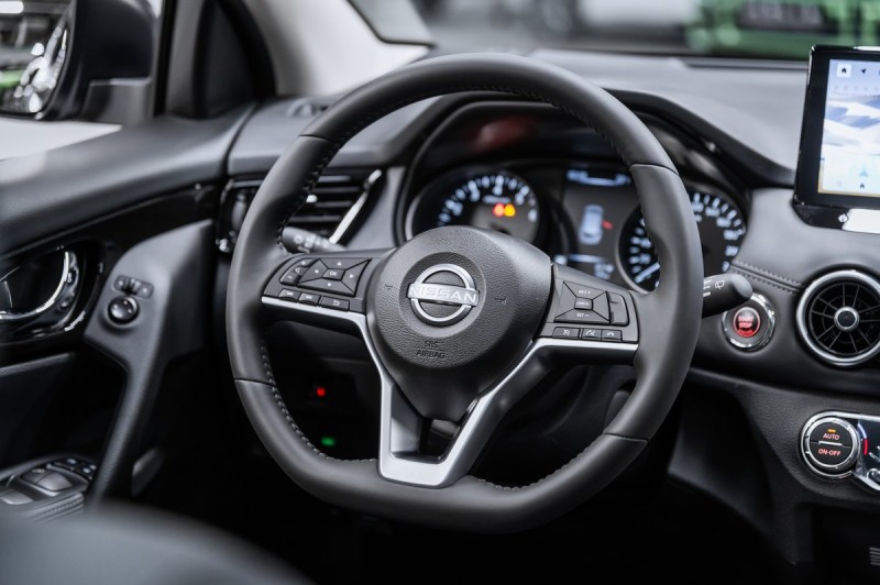 Nissan Qashqai Leading 2026