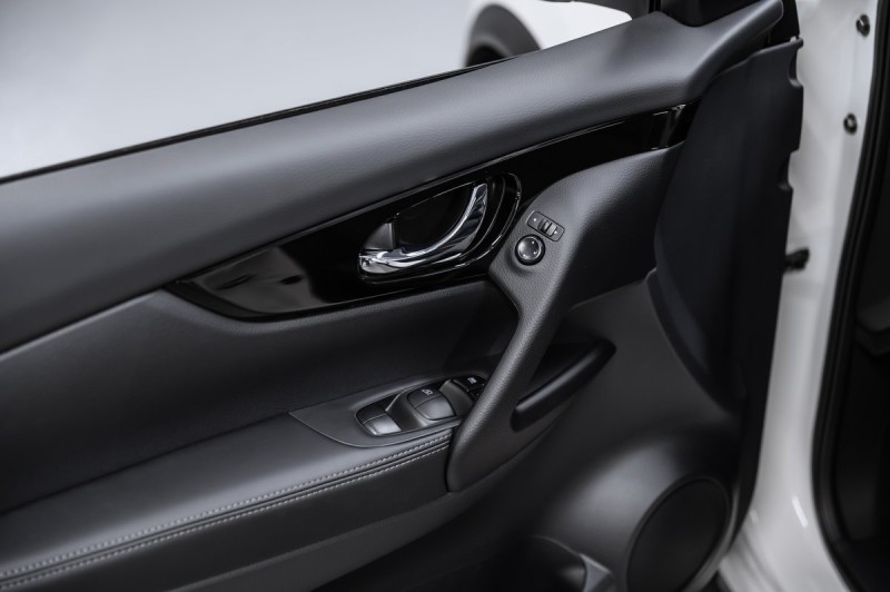 Nissan Qashqai Leading 2026