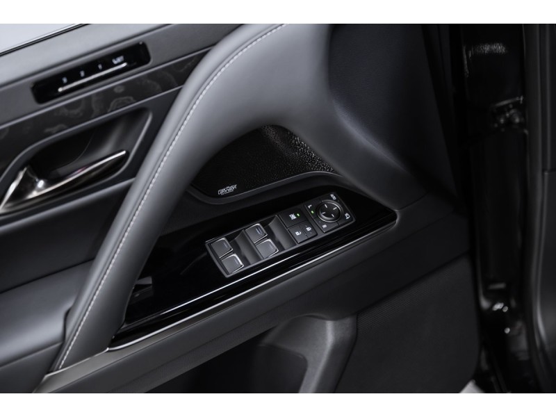 Lexus LX Boundary 2025