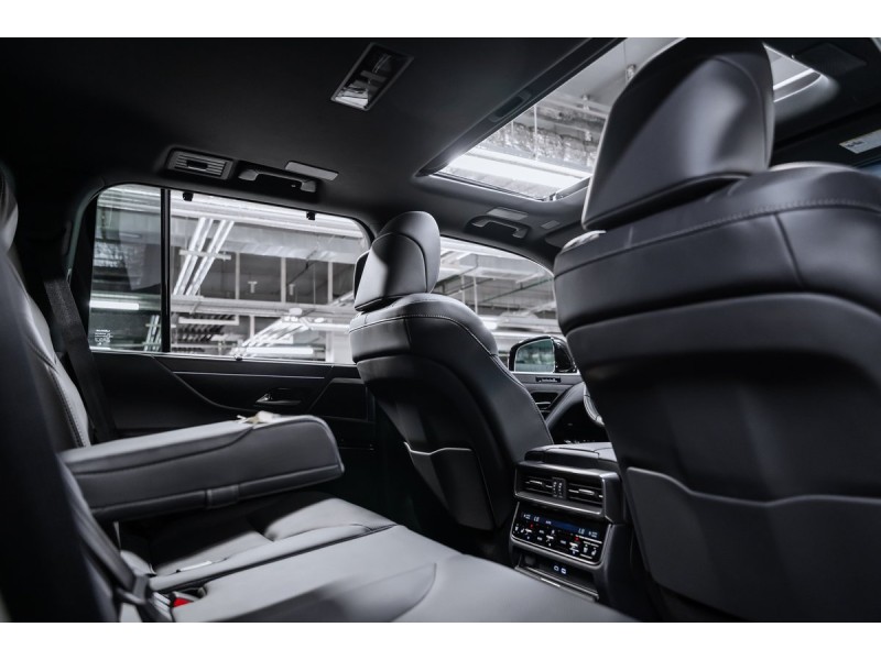 Lexus LX Boundary 2025