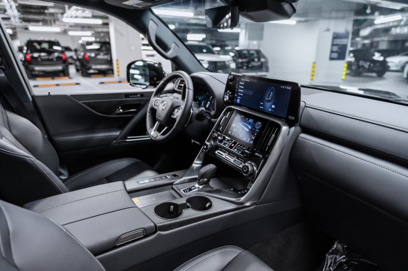 Lexus LX Boundary 2025