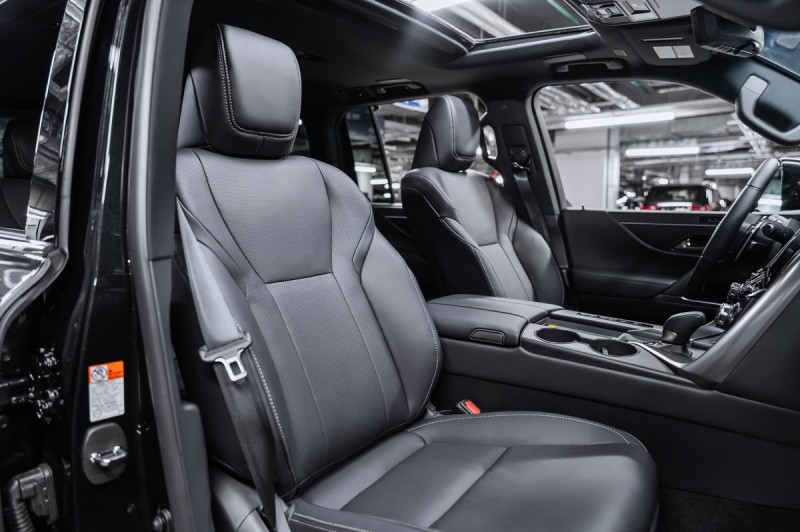 Lexus LX Boundary 2025
