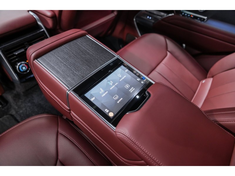 Land Rover Range Rover Autobiography 2025