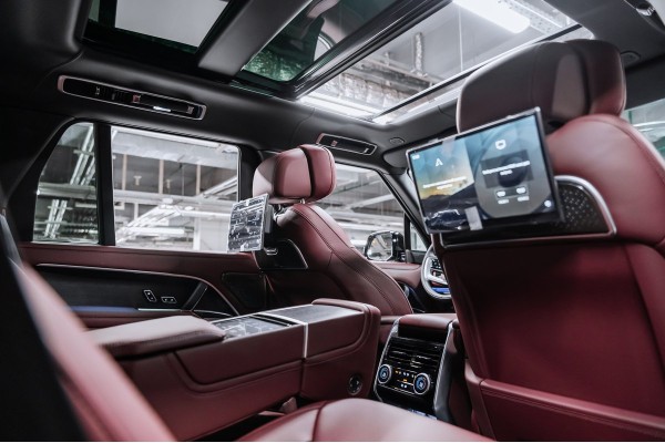 Land Rover Range Rover Autobiography 2025
