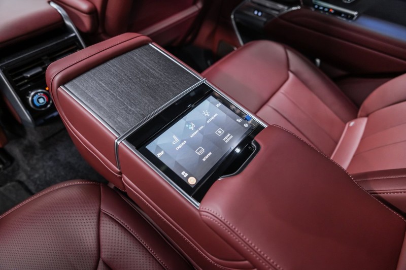 Land Rover Range Rover Autobiography 2025