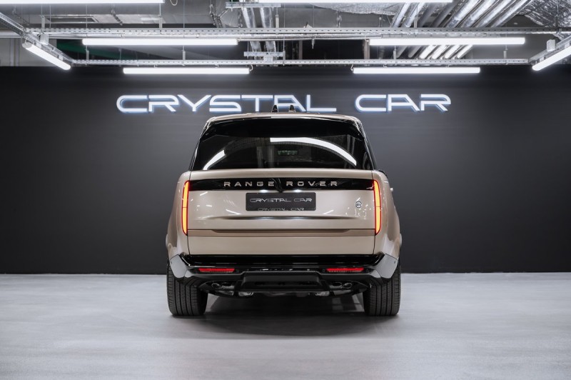 Land Rover Range Rover SV 2025