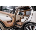 Land Rover Range Rover SV 2025