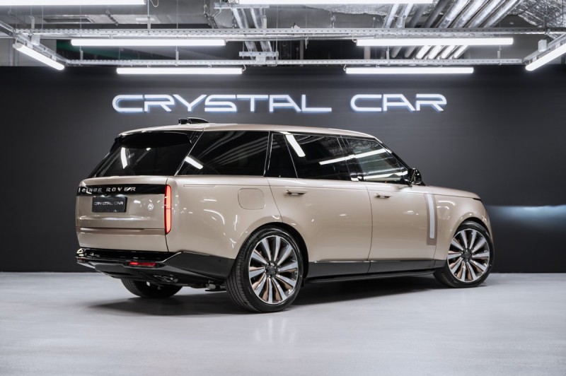 Land Rover Range Rover SV 2025