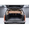 Land Rover Range Rover SV 2025