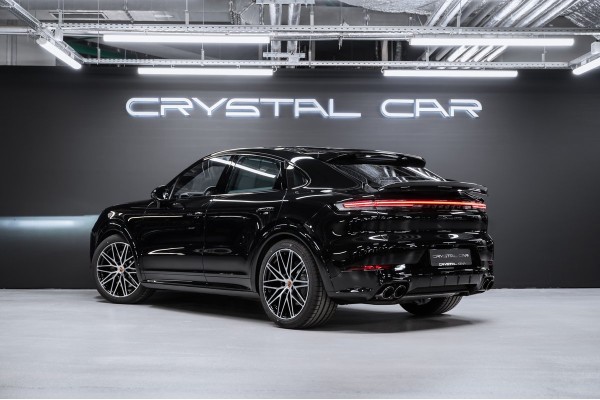 Porsche Cayenne GTS Coupé 2026