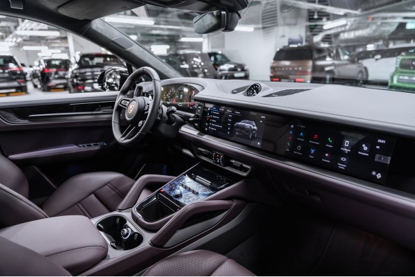 Porsche Cayenne GTS Coupé 2026