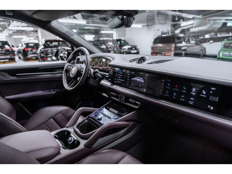 Porsche Cayenne GTS Coupé 2026