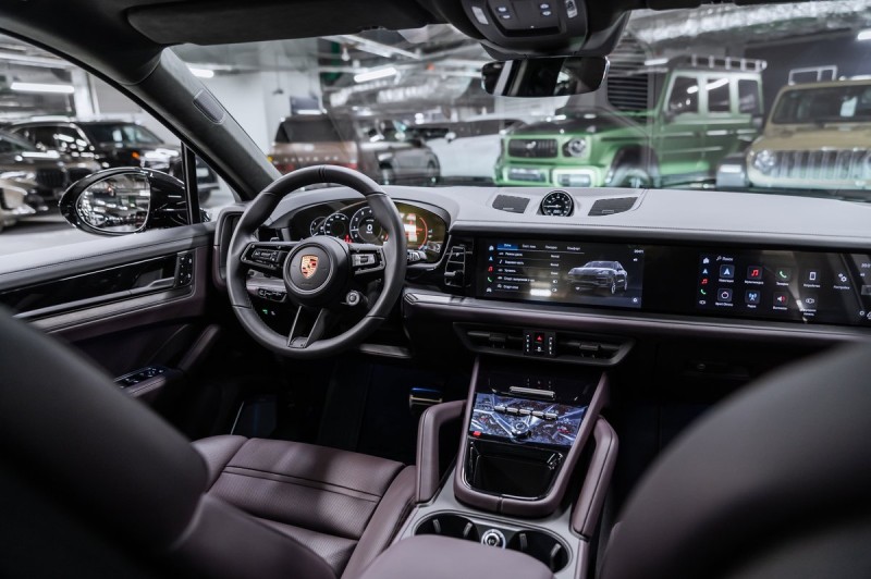 Porsche Cayenne GTS Coupé 2026