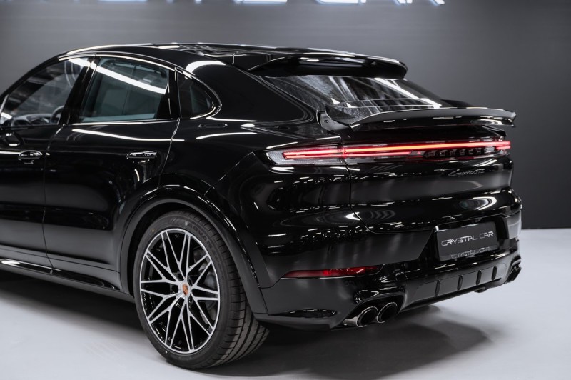Porsche Cayenne GTS Coupé 2026