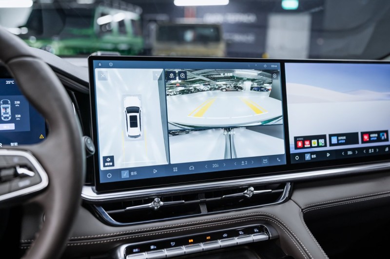 Geely Monjaro Full Moon (Xingyue L) 2026