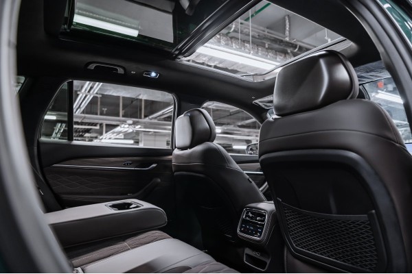 Geely Monjaro Full Moon (Xingyue L) 2026