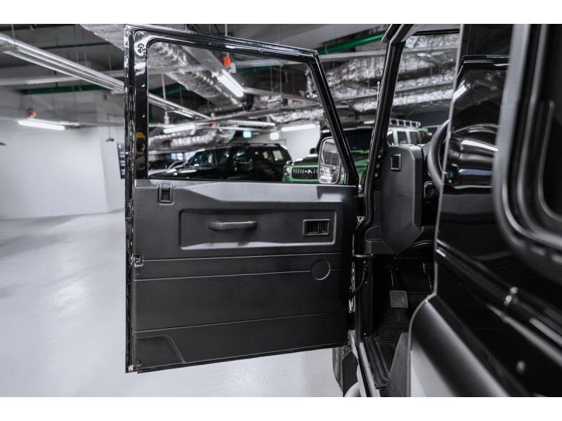Land Rover Defender  2008
